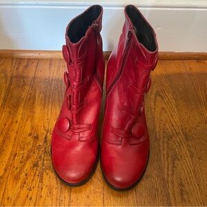 Miz Mooz size 41 red boots